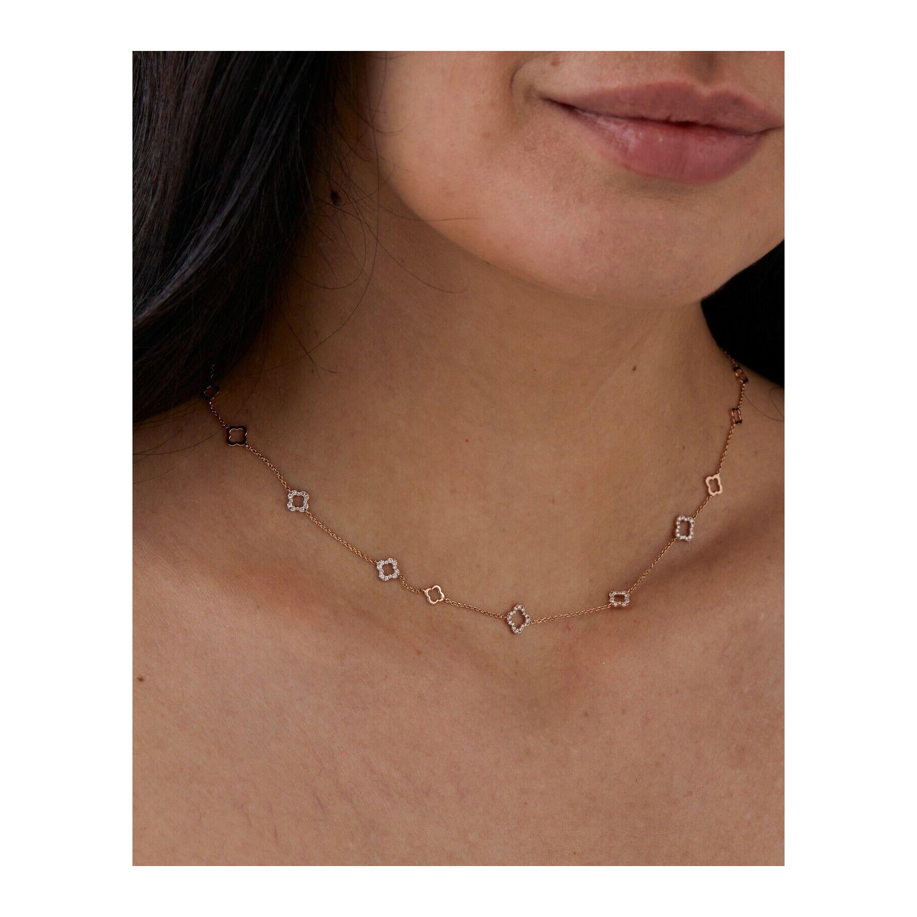 Genuine Diamant Offene Kleeblatt-Halskette 14k Massivgold Glücksblumen-Halskette Geschenk im Angebot