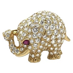 Pavé Diamond Elephant Pin / Brooch 8.00 Carat Total Weight in 18k Yellow Gold