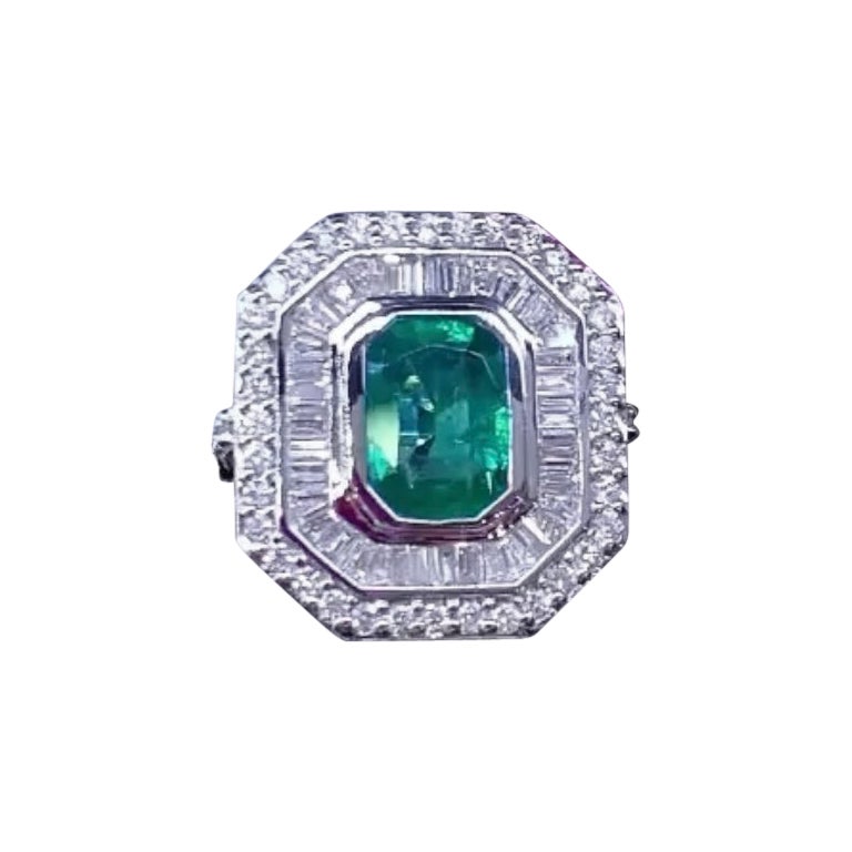 AIG Certified 2.87 Ct Zambian Emerald  1.42 Ct Diamonds 18K Gold  Ring For Sale