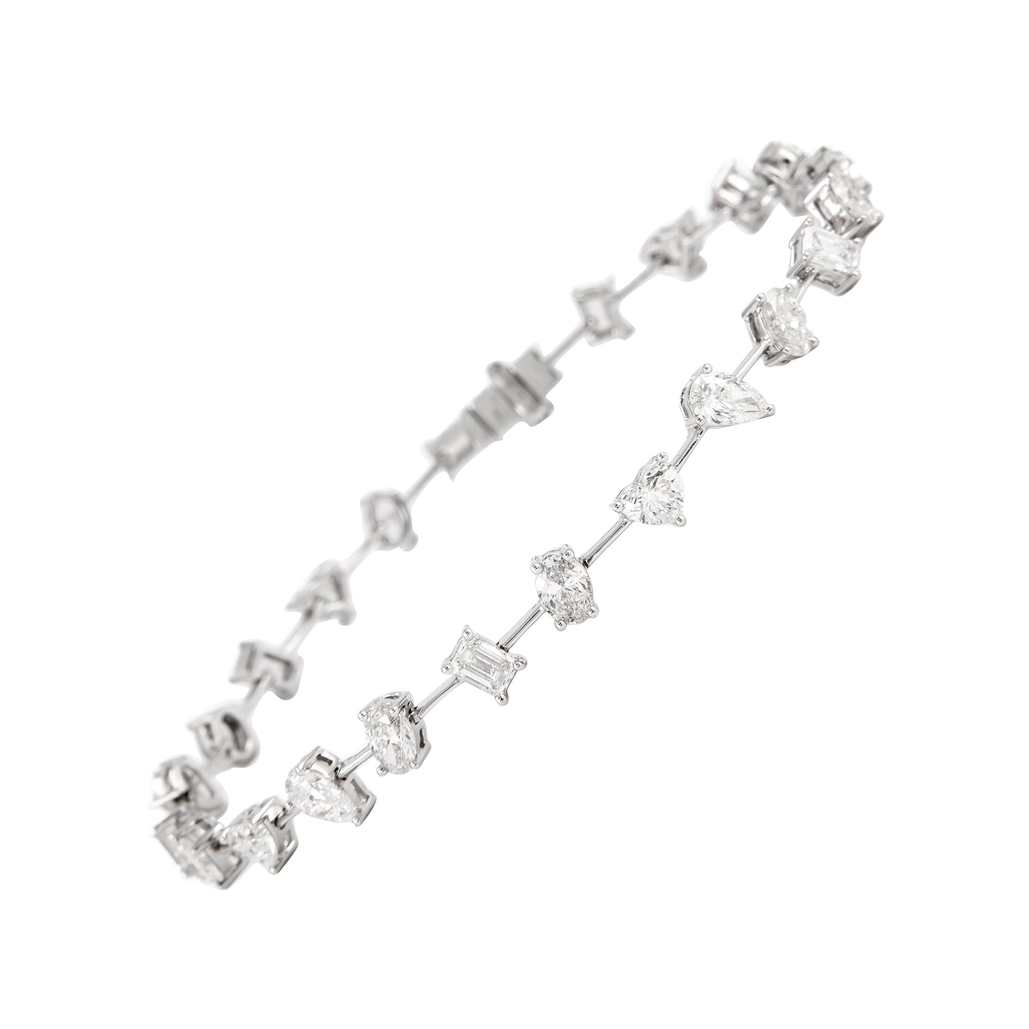 Alexander Beverly Hills Bracelet multi-diamants 5,21 carats en or blanc 18 carats