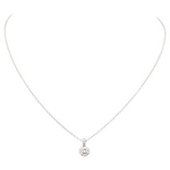 Collier Ferrucci en or blanc 18 carats avec halo de diamants de 0,26 carat