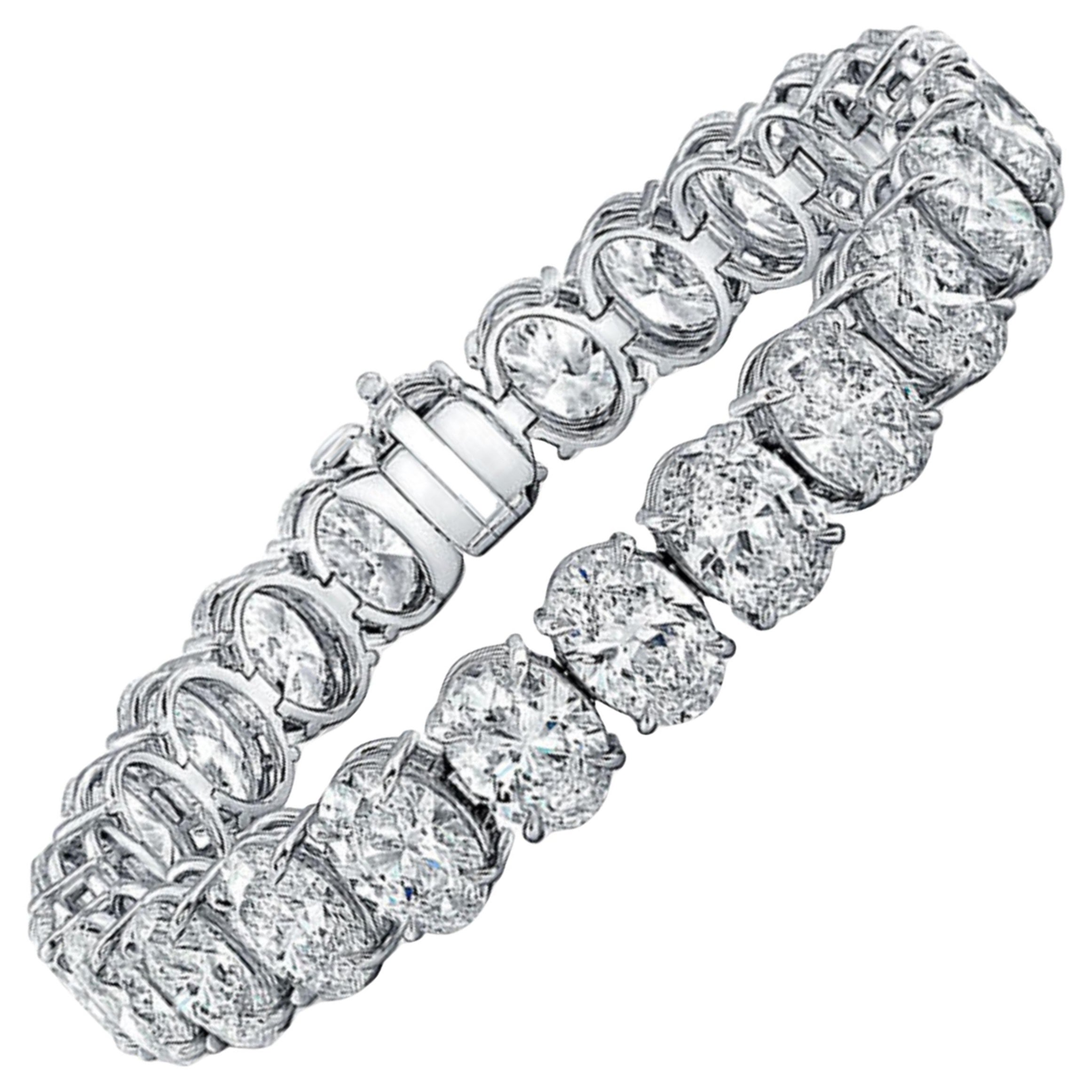 Bracelet en or blanc 14 carats avec diamants taille ovale de 18 carats