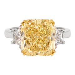 Alexander Beverly Hills GIA 5.24ct Fancy Yellow VS2 Diamond Three-Stone Ring 18k