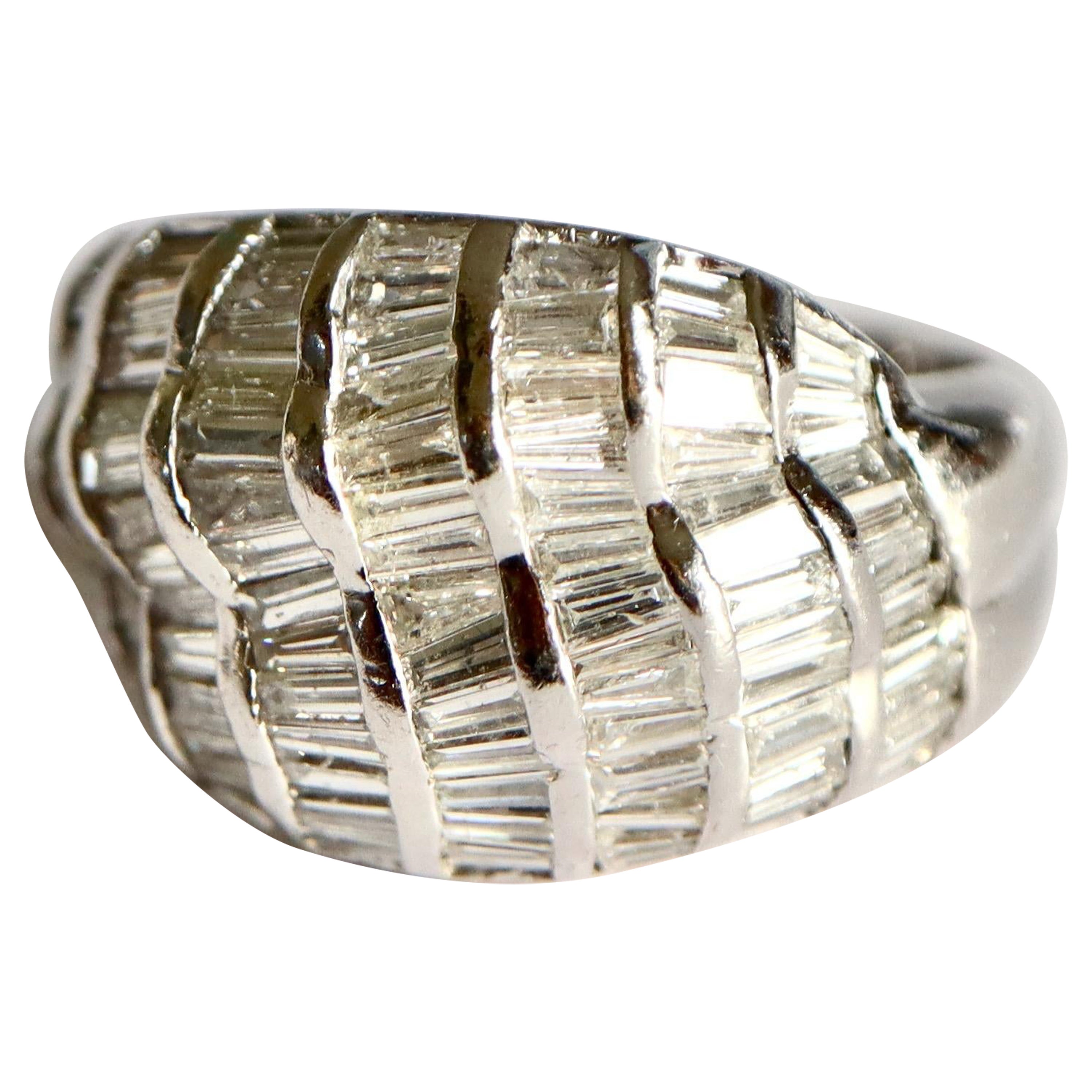 Diamond Ring with 1.4 Carat Diamonds For Sale
