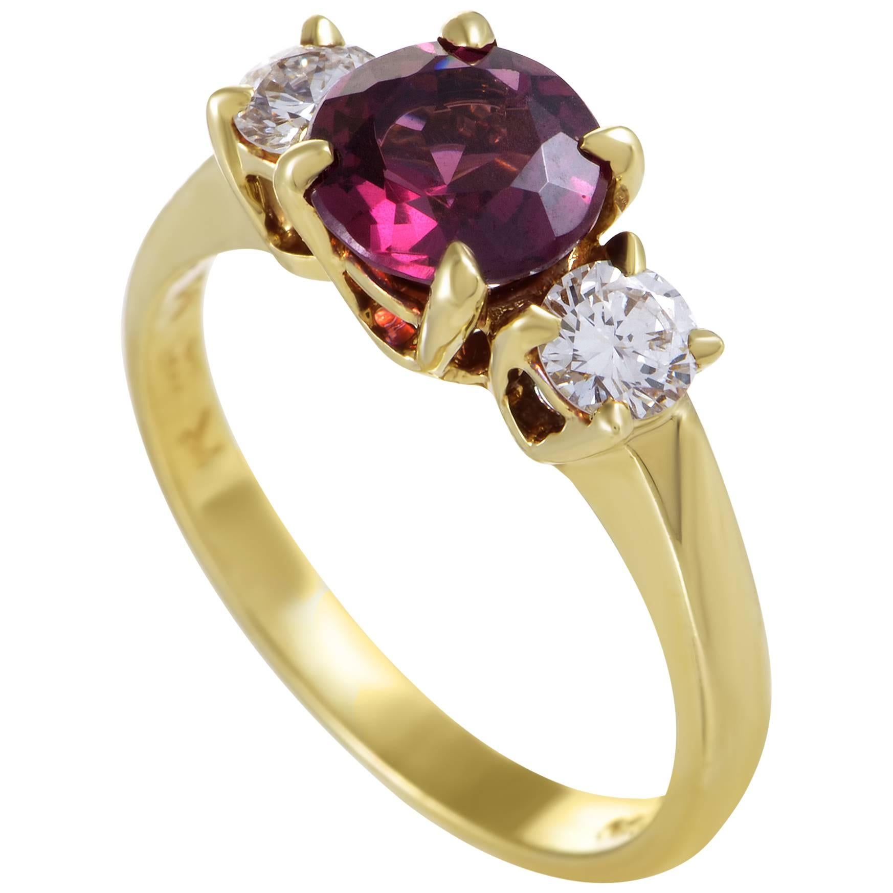 Tiffany & Co. Diamond Pink Tourmaline Yellow Gold Three-Stone Ring
