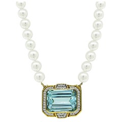 35,00 Karat Aquamarin 1,25 Karat Diamant Perlen Anstecknadel / Anhänger Halskette