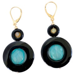 Marina J. Pendientes de ópalo, calcedonia, ónix y oro amarillo macizo de 14k con cierre de palanca
