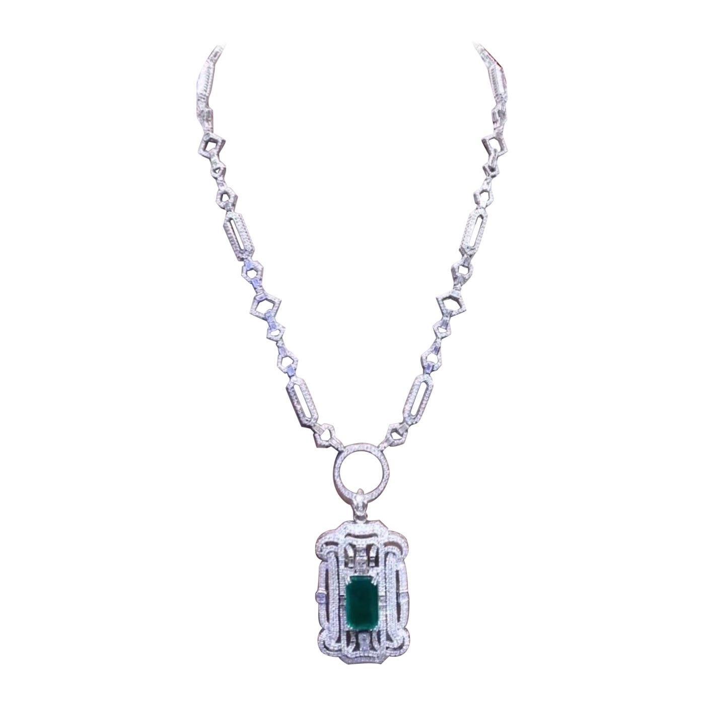 AIG Certified 20.00 Ct Zambian Emerald  15.30 Ct Diamonds 18K Gold Necklace  For Sale