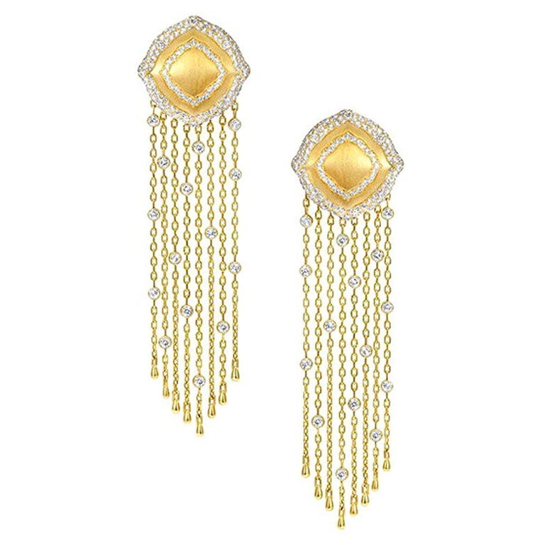 18 Karat Yellow Gold and White Diamonds Fringe Earrings For Sale