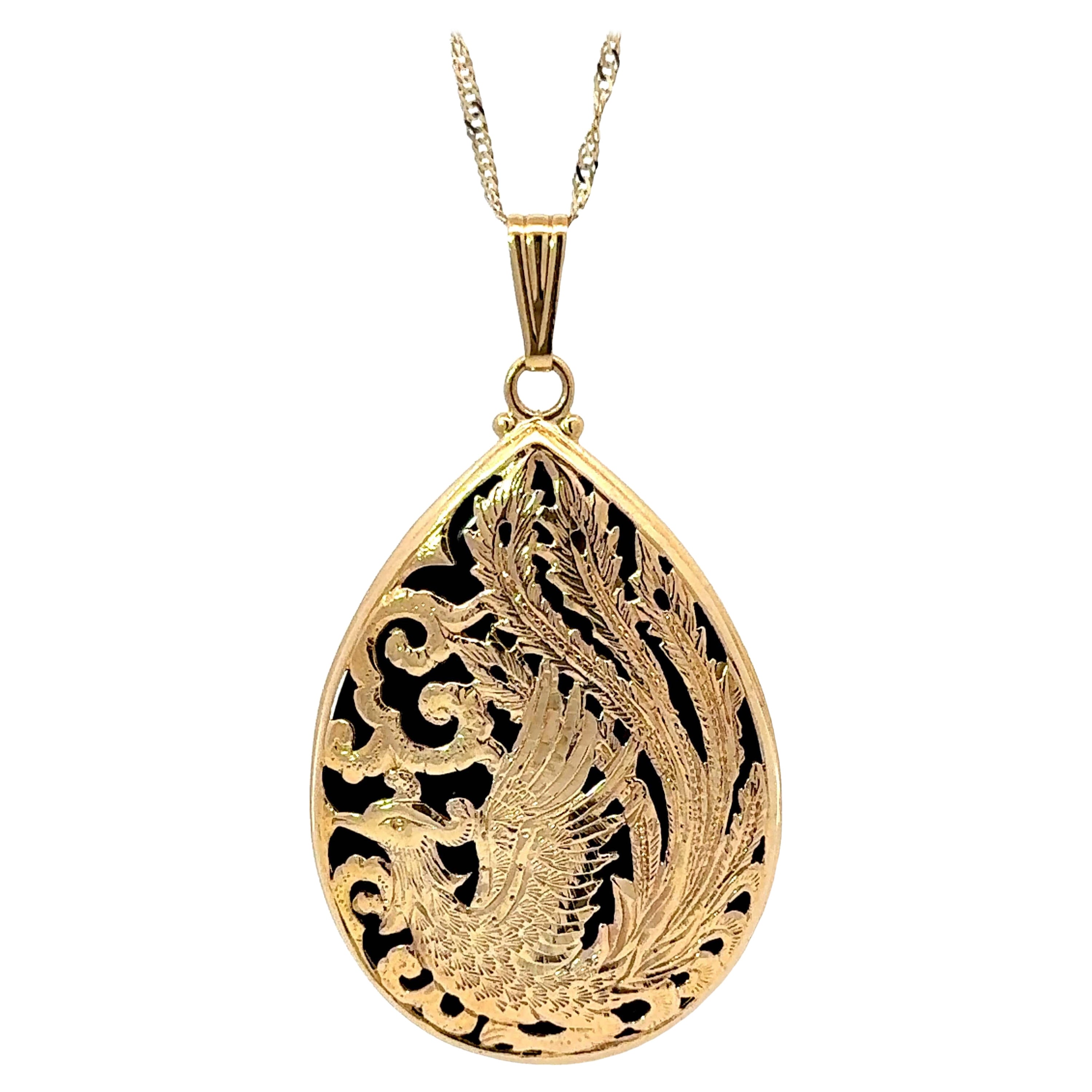 Ming's Hawaii Phoenix Onyx Pear Shaped Necklace 14k Yellow Gold For Sale