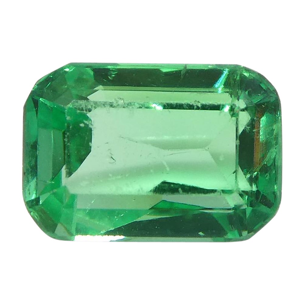 1ct Rectangular Cushion Green Emerald from Colombia For Sale