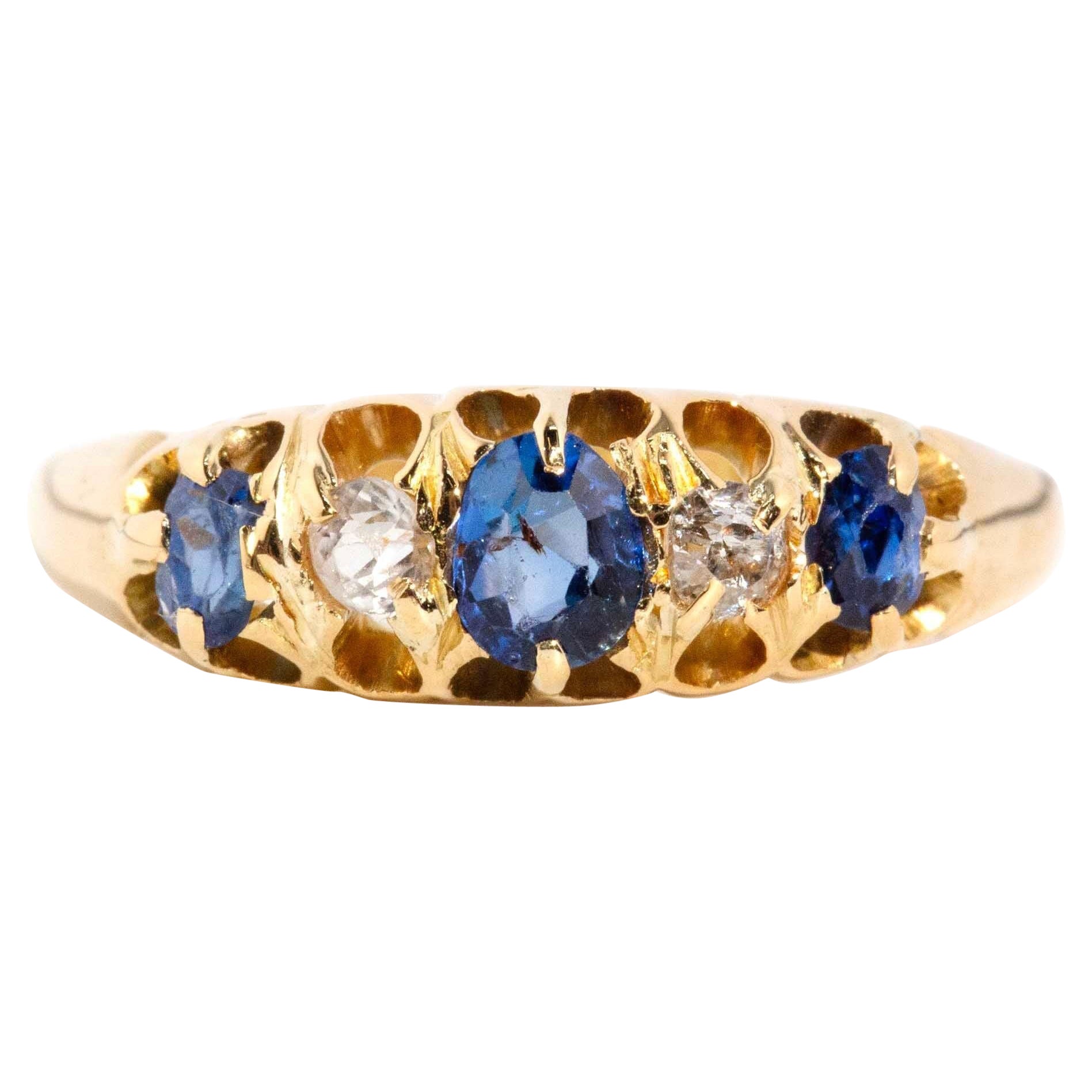 Vintage Antique 1897 Sapphire & Diamond London Bridge Ring 18 Carat Gold For Sale