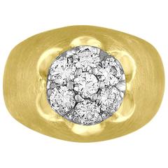 1.05 Carats Diamond Cluster Men
s Gold Satin Finish Ring