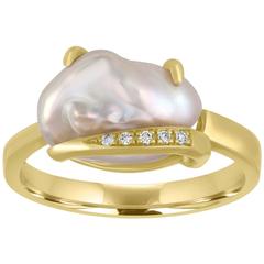 Diamond & Freshwater Cultured Baroque Pearl Gold Ring 1
