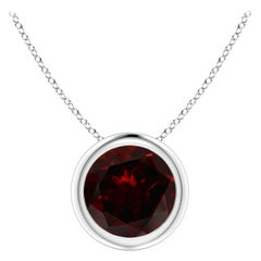Colgante solitario de granate natural redondo de 1,5 ct en bisel y platino