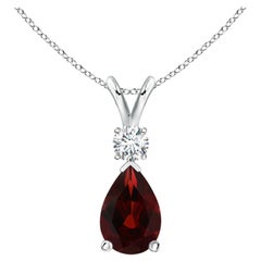 Natural 3.5ct Garnet Teardrop Pendant with Diamond in Platinum