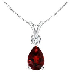 Natural 3.5ct Garnet Teardrop Pendant with Diamond in Platinum