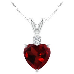Ciondolo con granato naturale a forma di cuore da 1,85 carati e diamante in platino
