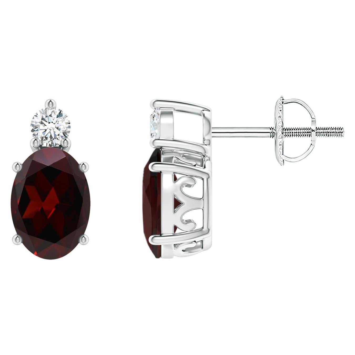 Natural Oval 1.8ct Garnet Stud Earrings with Diamond in Platinum (Size-7x5mm) For Sale