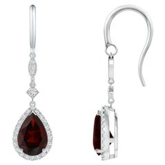 Orecchini pendenti con granato naturale a forma di pera da 3 carati e diamante in oro bianco 14K