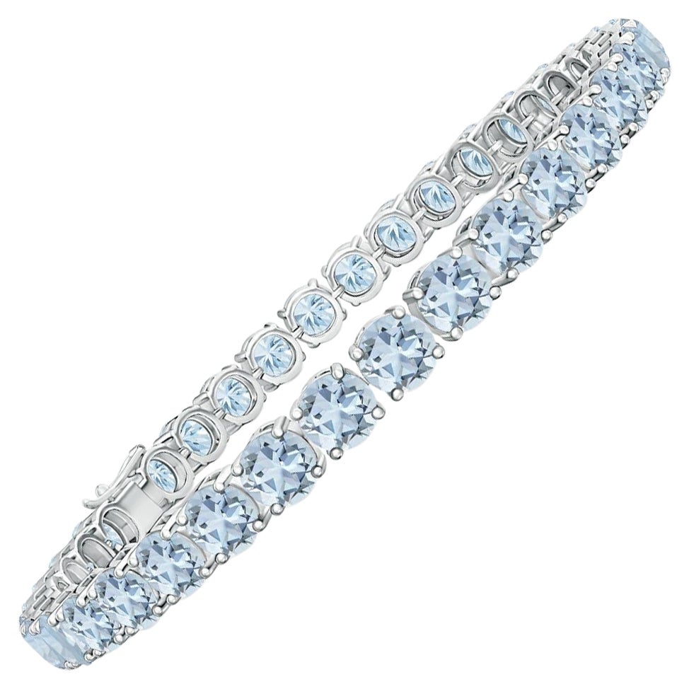 Classic 14.00ct Aquamarine Linear Tennis Bracelet in in 14K White Gold For Sale
