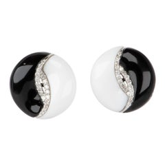14K Weißgold Ohrringe aus schwarzem und weißem Onyx mit Diamant R3216