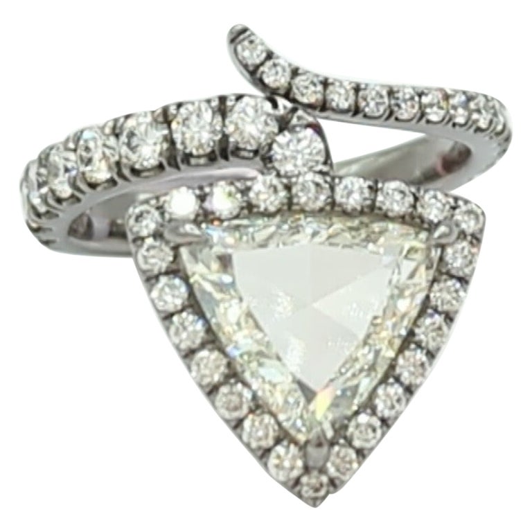 GIA Certified Rosecut Trillion Diamond Snake Ring  For Sale