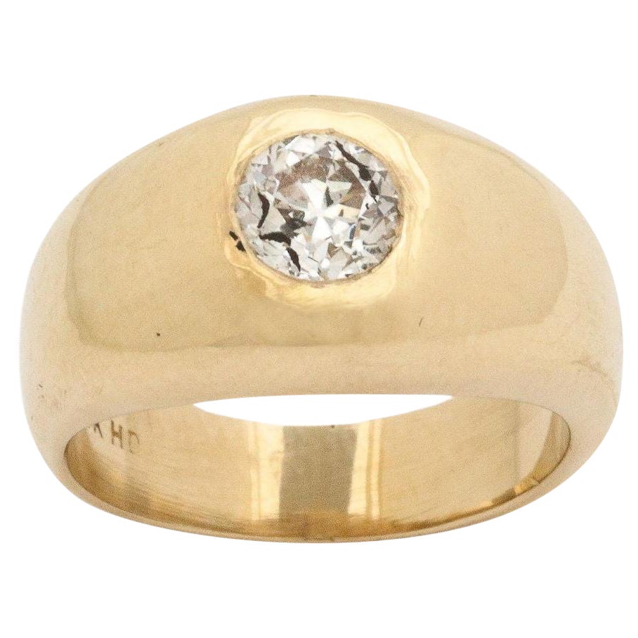 Diamond and Gold Flush Mounted Ring For Sale