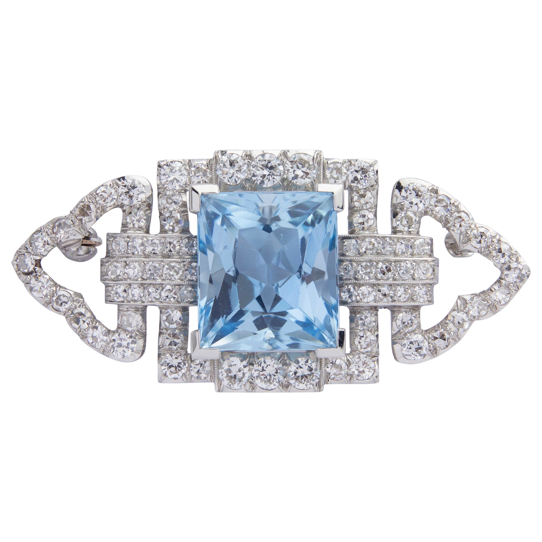 Art Deco Diamond & Aquamarine Brooch Pin by Kohn For Sale