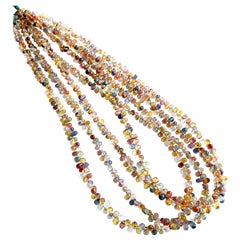 Des gouttes de saphirs multicolores de 66,88 carats, pierres précieuses naturelles de qualité supérieure