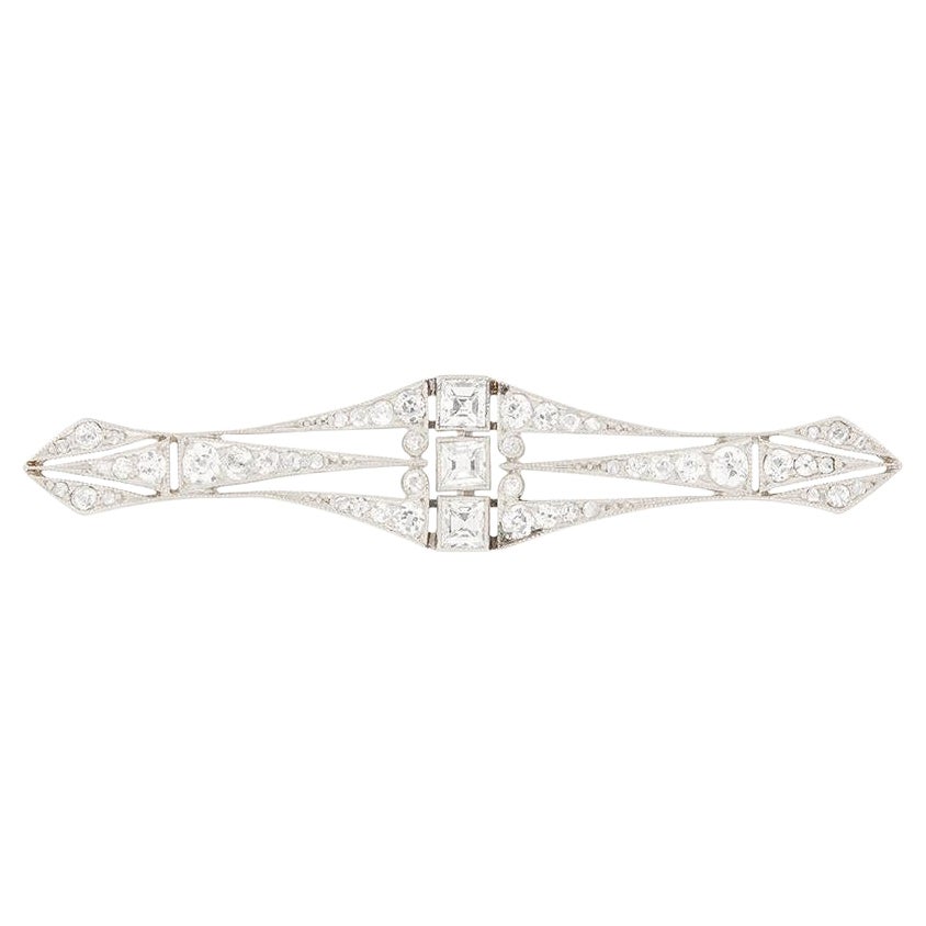 Art Deco 0.75ct Diamond Brooch, c.1920s For Sale