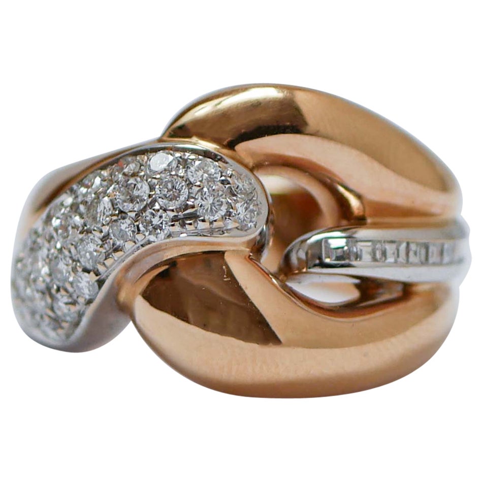 Ring aus 18 Karat Roségold mit Prinzessin-Diamanten und Diamanten. im Angebot