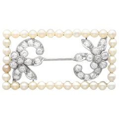 Spilla in oro bianco da 17 carati con perle naturali e diamanti da 1,75 carati del 1930
