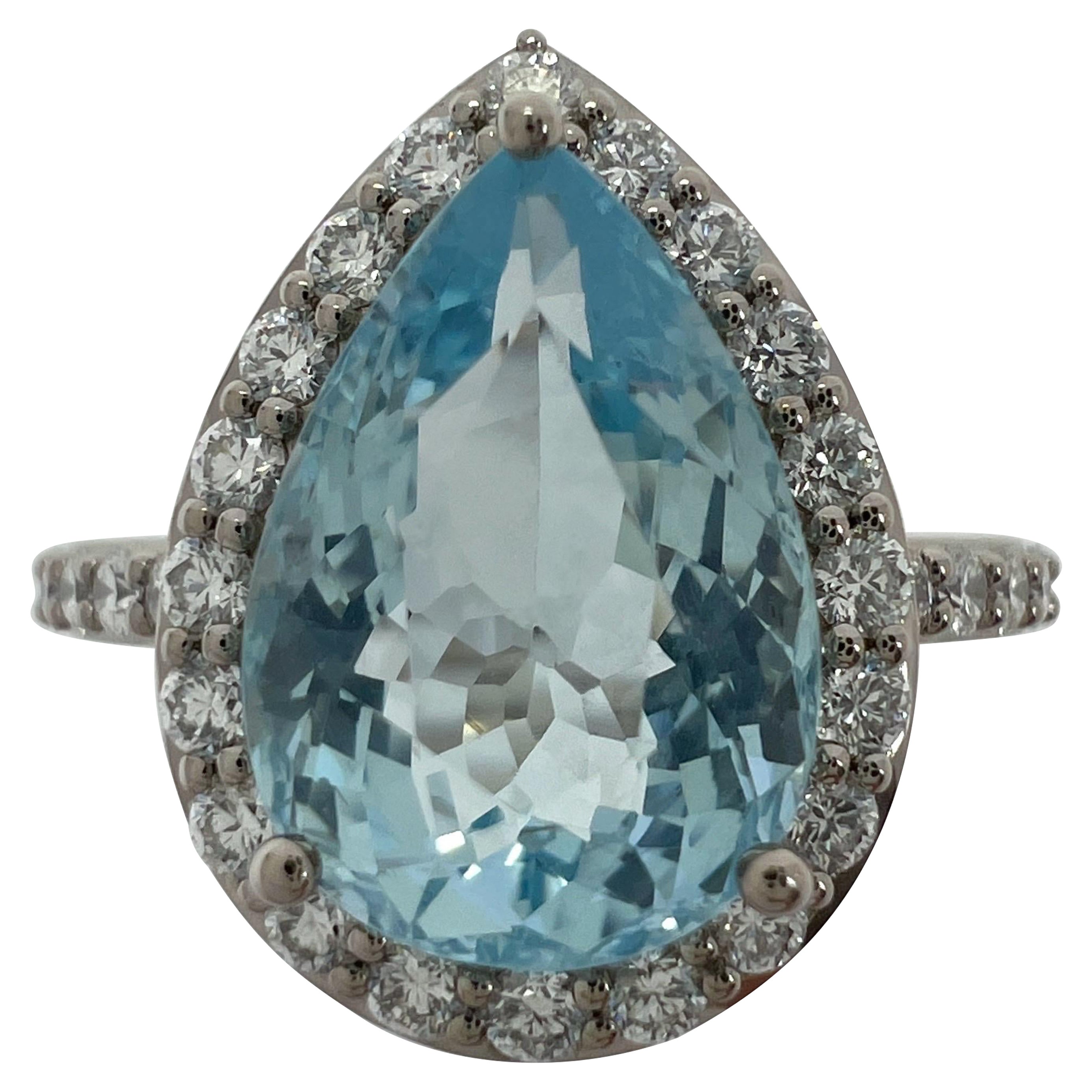 3.07ct Fine Blue Aquamarine & Diamond 18k White Gold Pear Cut Cluster Halo Ring For Sale