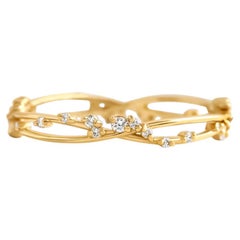 Half eternity moissanit 14k Gold Ehering.