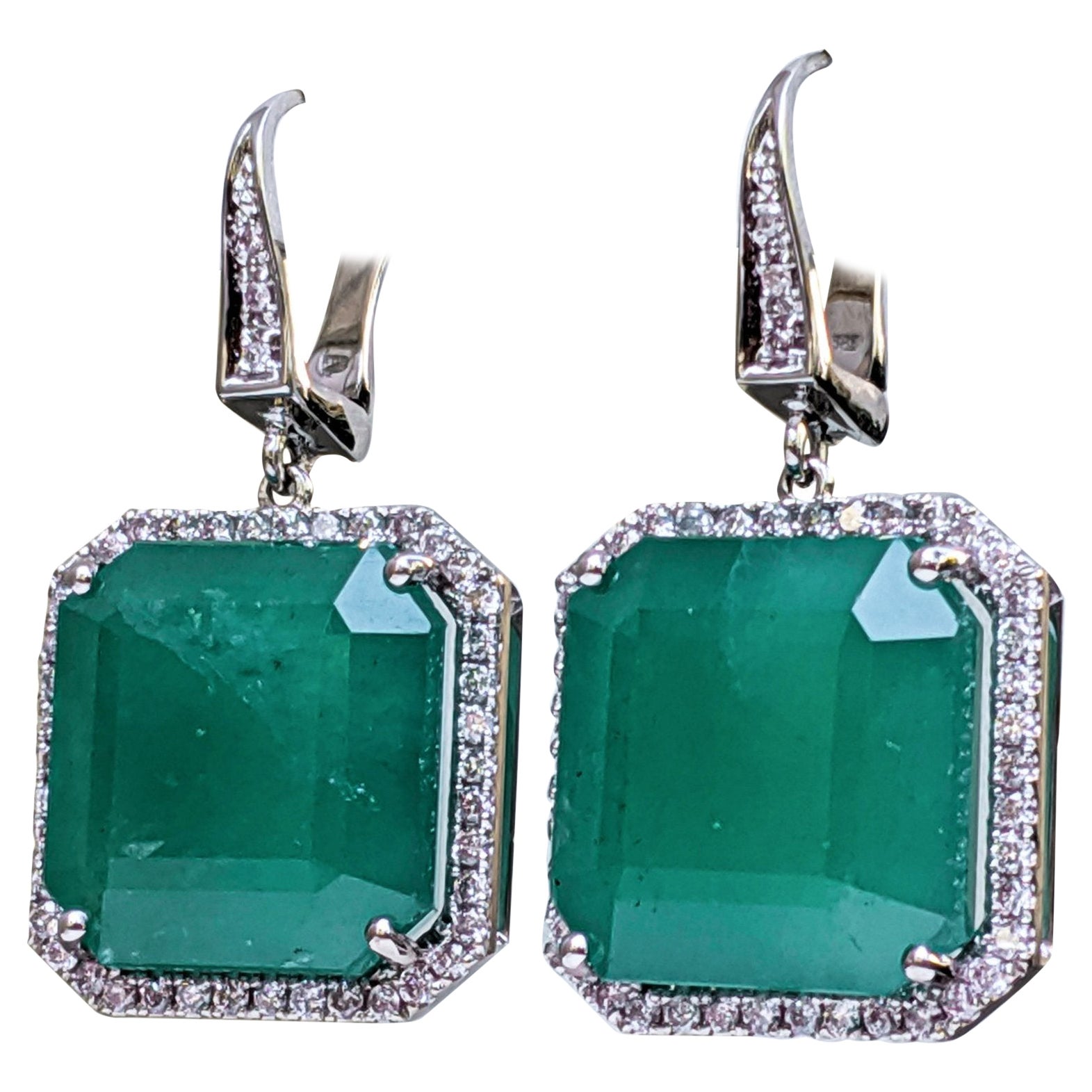 NO RESERVE! IGI 37.00Ct Emerald & 0.90Ct Diamonds - 18 kt. White gold - Earrings For Sale