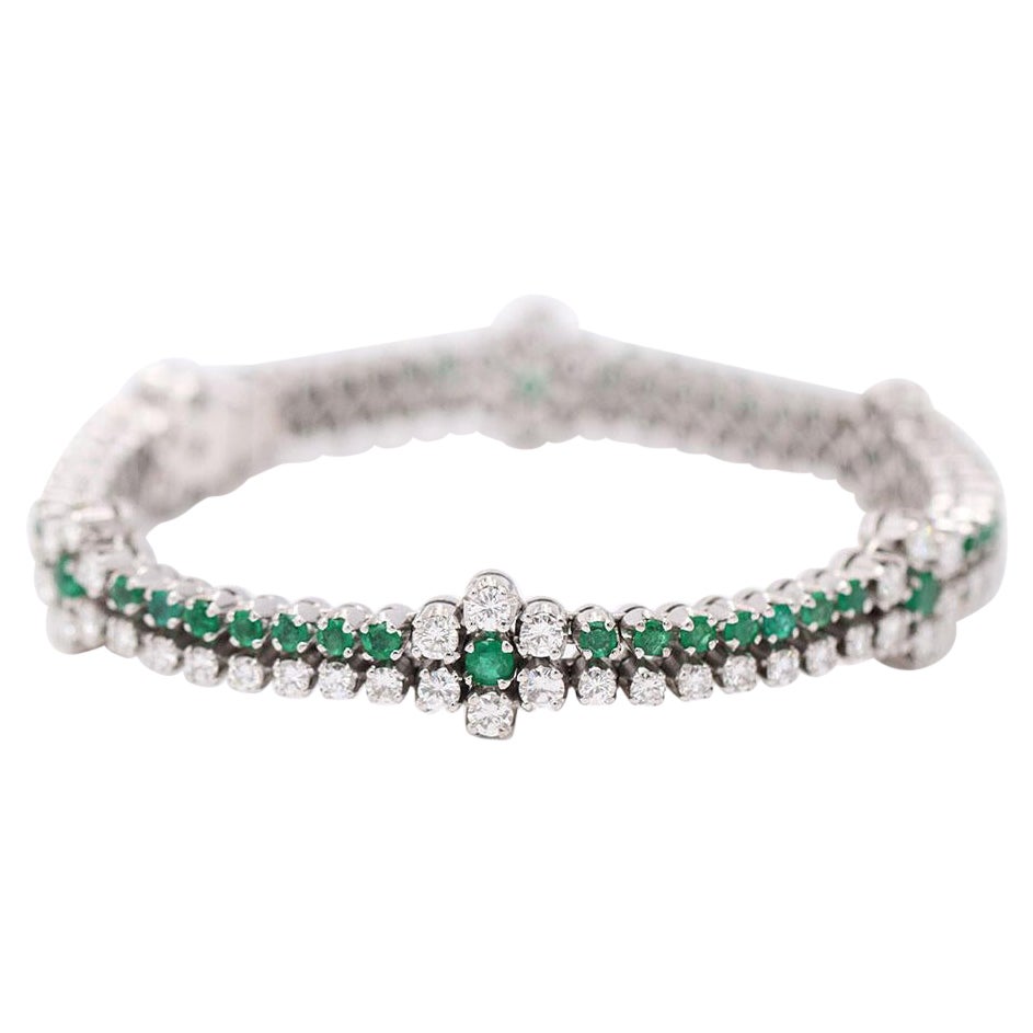 LYCEE bracelet in emeralds and diamonds.