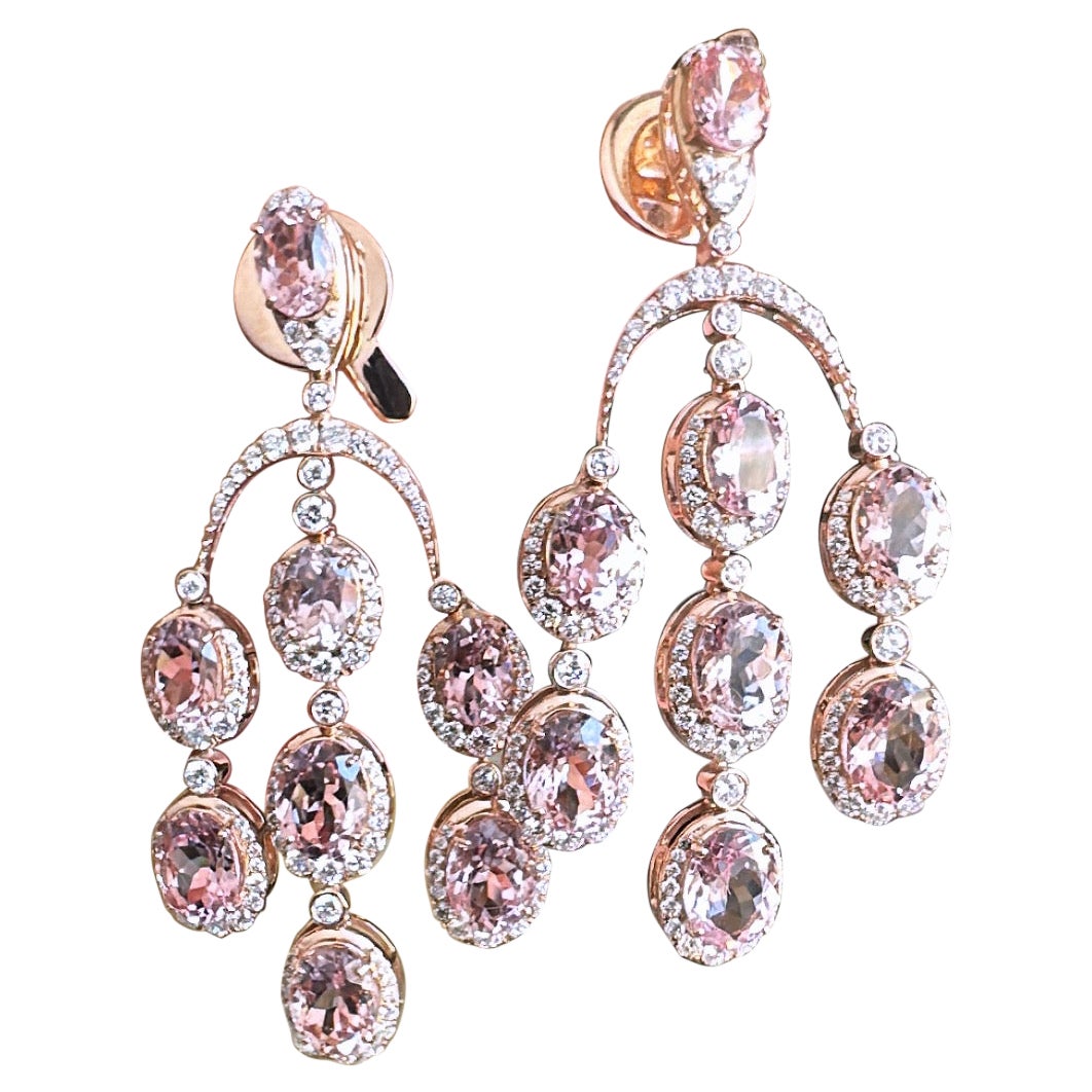 Set in 18K Rose Gold, 14.76 carats, Morganite & Diamonds Chandelier Earrings For Sale