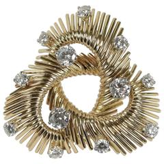 1960s Mellerio Diamond Gold Brooch