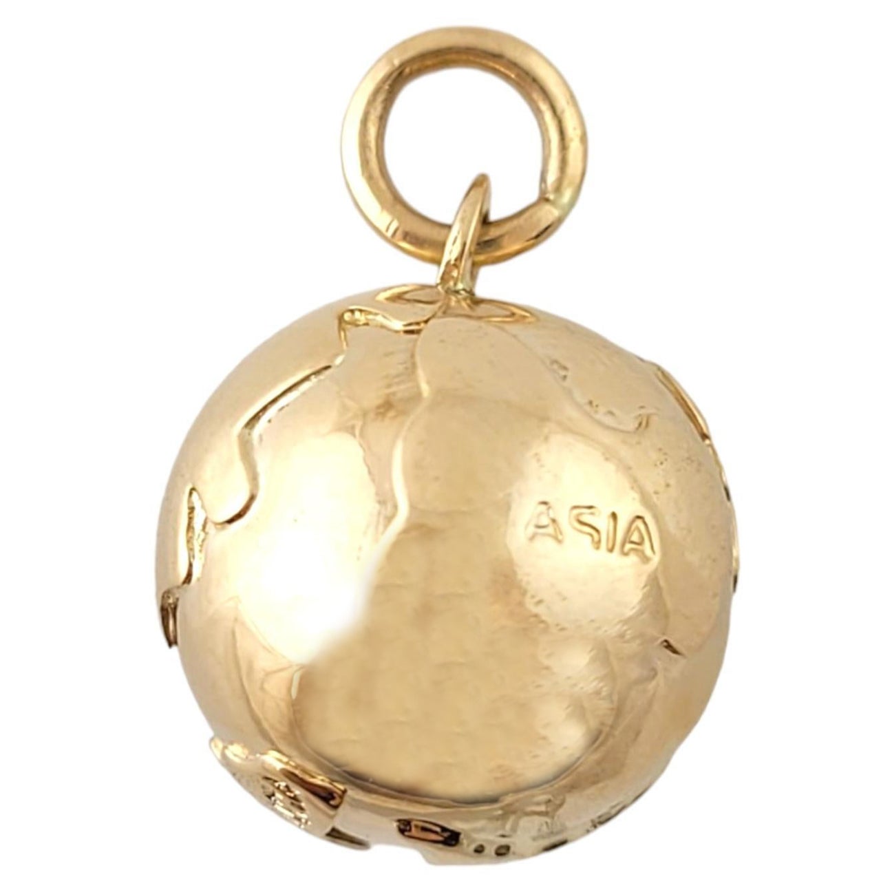 14K Yellow Gold Globe Charm #16910 For Sale