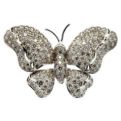 1970's Diamond 18 Karat White Gold Butterfly Retro Pin/Pendant