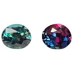 Alexandrite, pierre précieuse rare de 0.24 carat de couleur vert profond à roseâtre