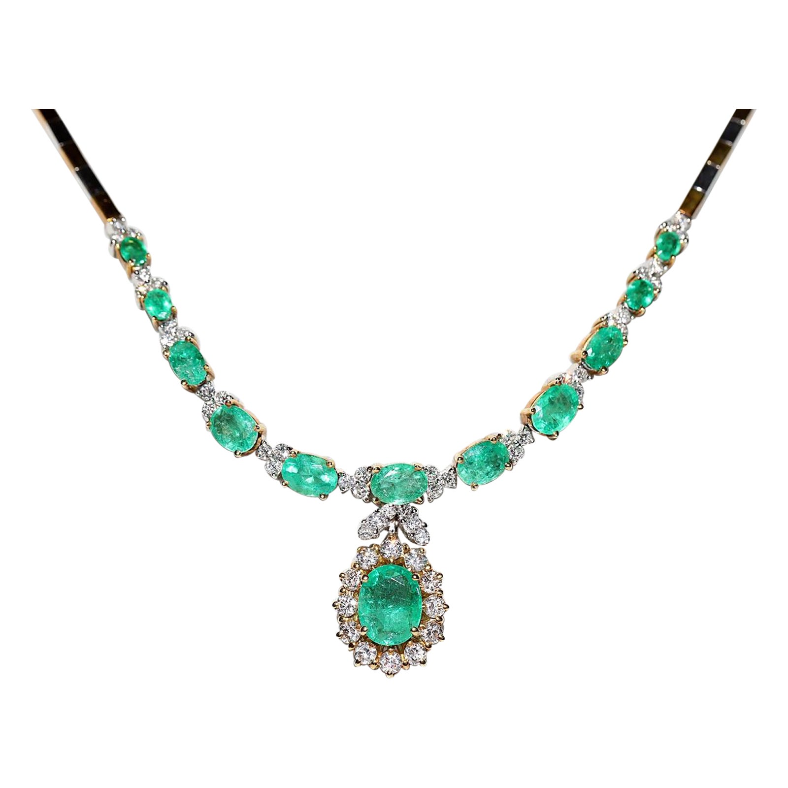 Vintage Circa 1990s 18k Gold Natural Diamond And Emerald Decorated Necklace For Sale