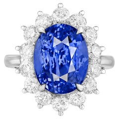 Bague avec saphir bleu intense BURMESE non chauffé de 5 carats certifié GIA