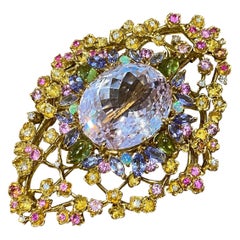 Grande broche en or jaune 18 carats avec kunzite de 41,63 carats, multi-gemmes et diamants