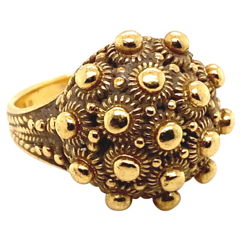 Etruscan Style 18 Karat Yellow Gold Ring For Sale