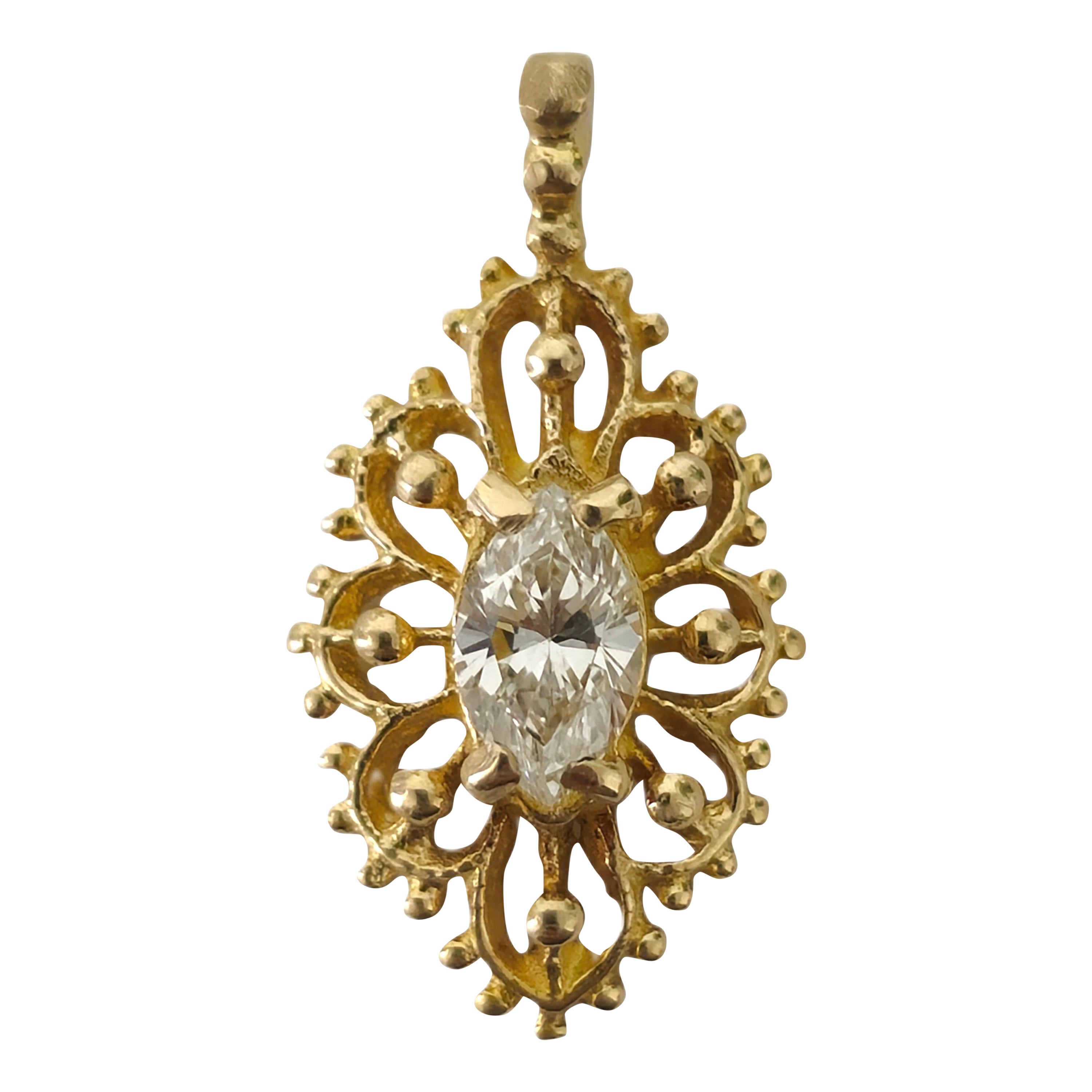 Art Deco 3.50 Carat Diamond Pendant in 14k Gold For Sale