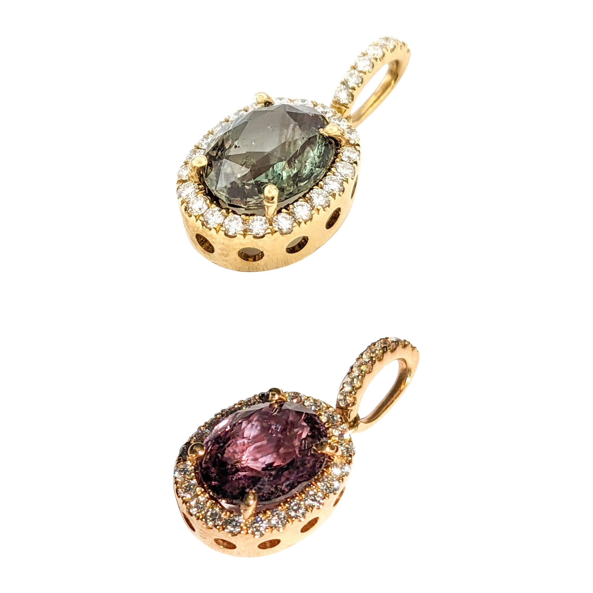 Enchanting 1.83ct Natural Alexandrite & Diamond Pendant Necklace For Sale