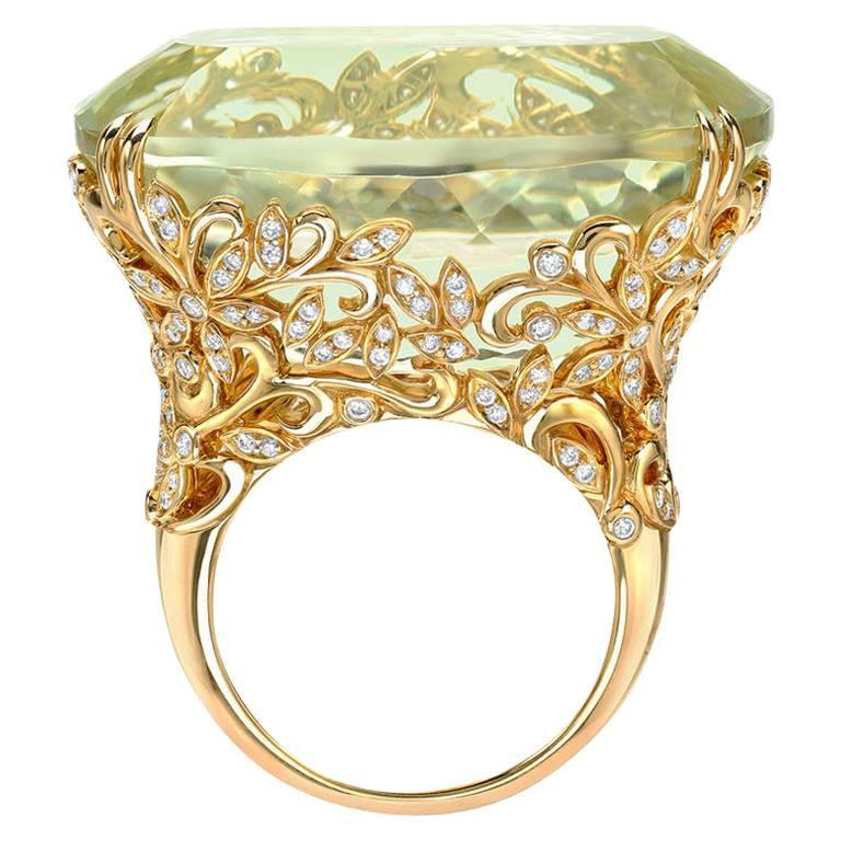 Incredible 70.99 Carat Spodumene Diamond Gold Ring