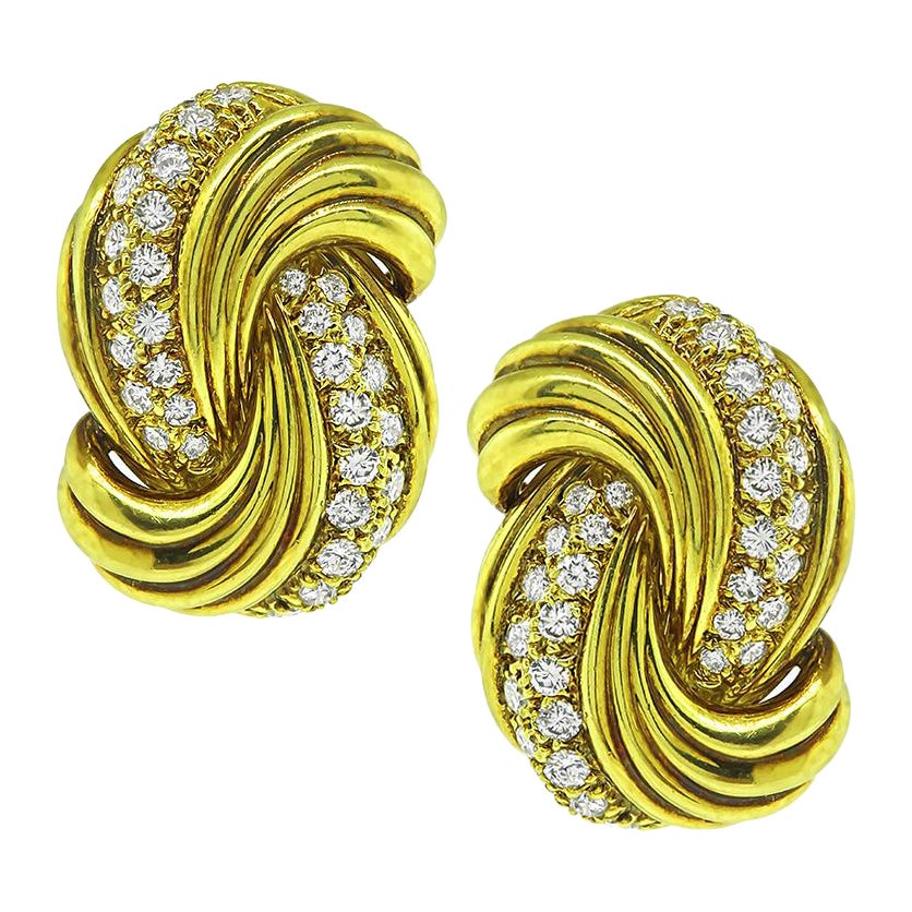 2.00ct Diamond Gold Earrings For Sale
